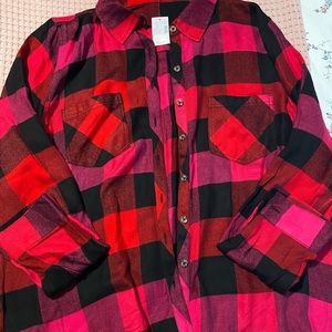 Plaid Maurices long sleeve